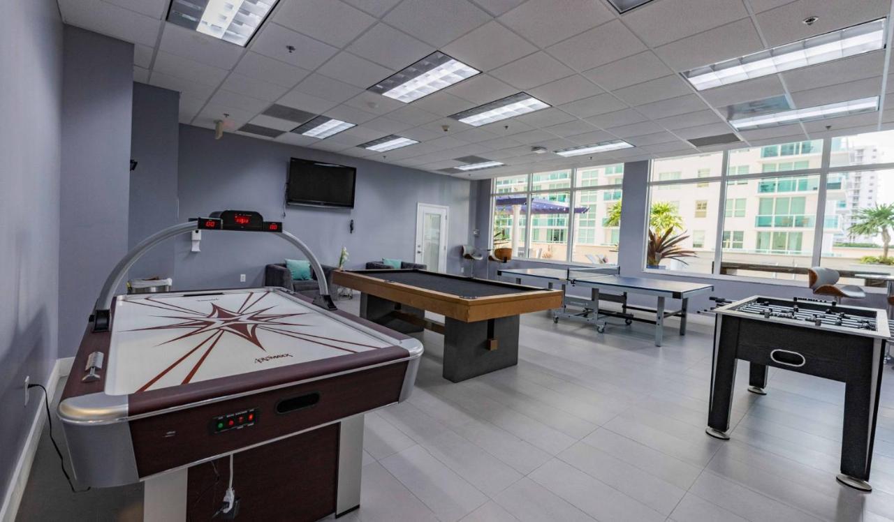 Appartement In Brickell With Pool, Gym, Free Parking And Game